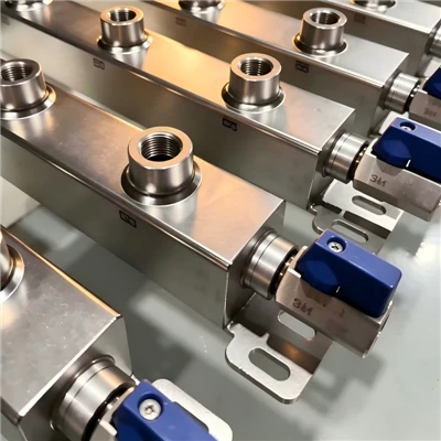 Data Center Liquid Cooling Manifold Pipe